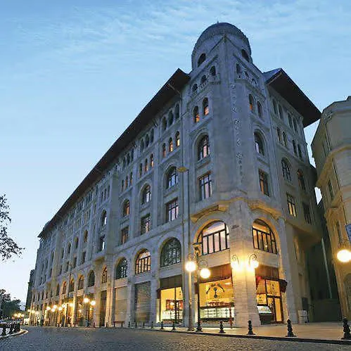 121 Paris Hotel 3*,