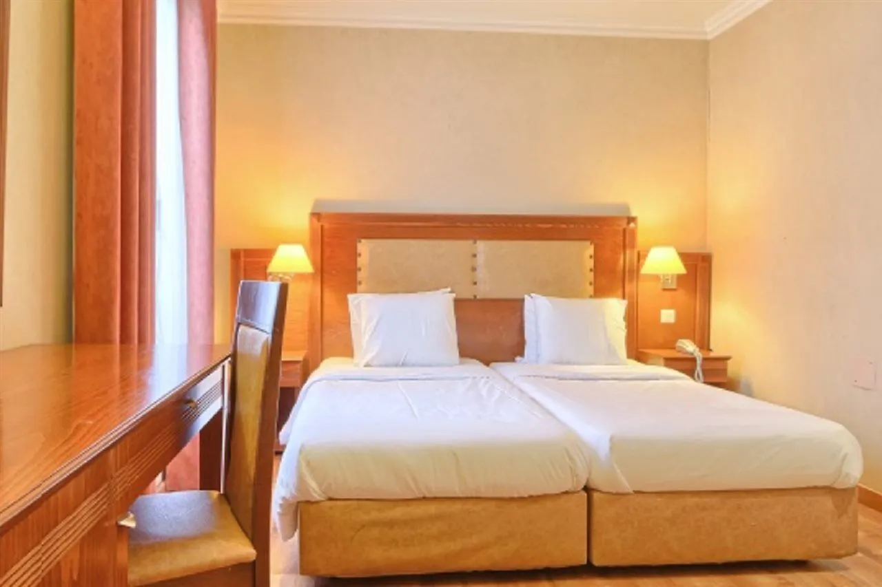 121 Paris Hotel Francia