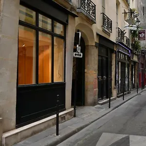 My Story Up Paris