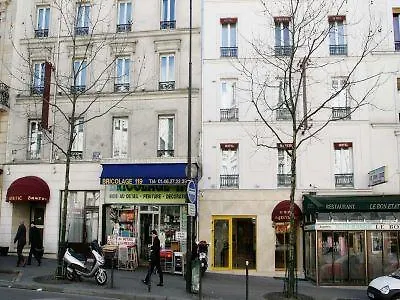 121 Paris Hotel 3*,